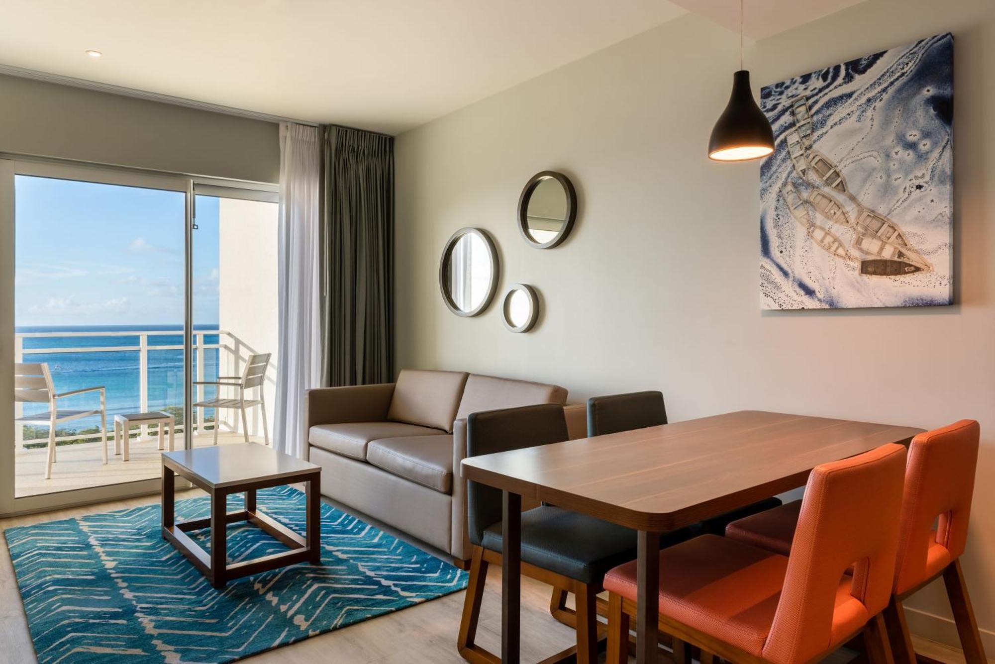Embassy Suites By Hilton Aruba Beach Resort パームビーチ エクステリア 写真