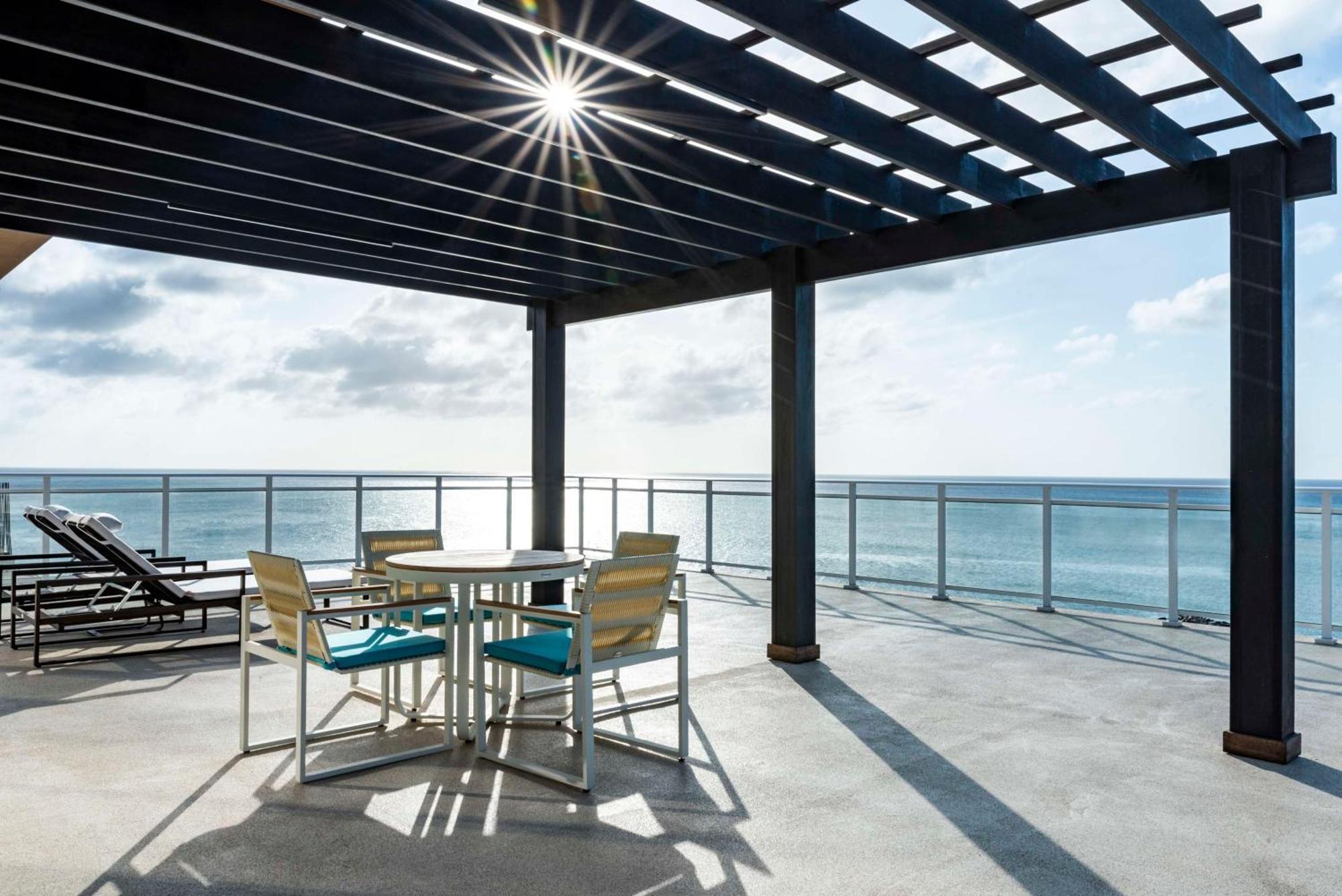 Embassy Suites By Hilton Aruba Beach Resort パームビーチ エクステリア 写真