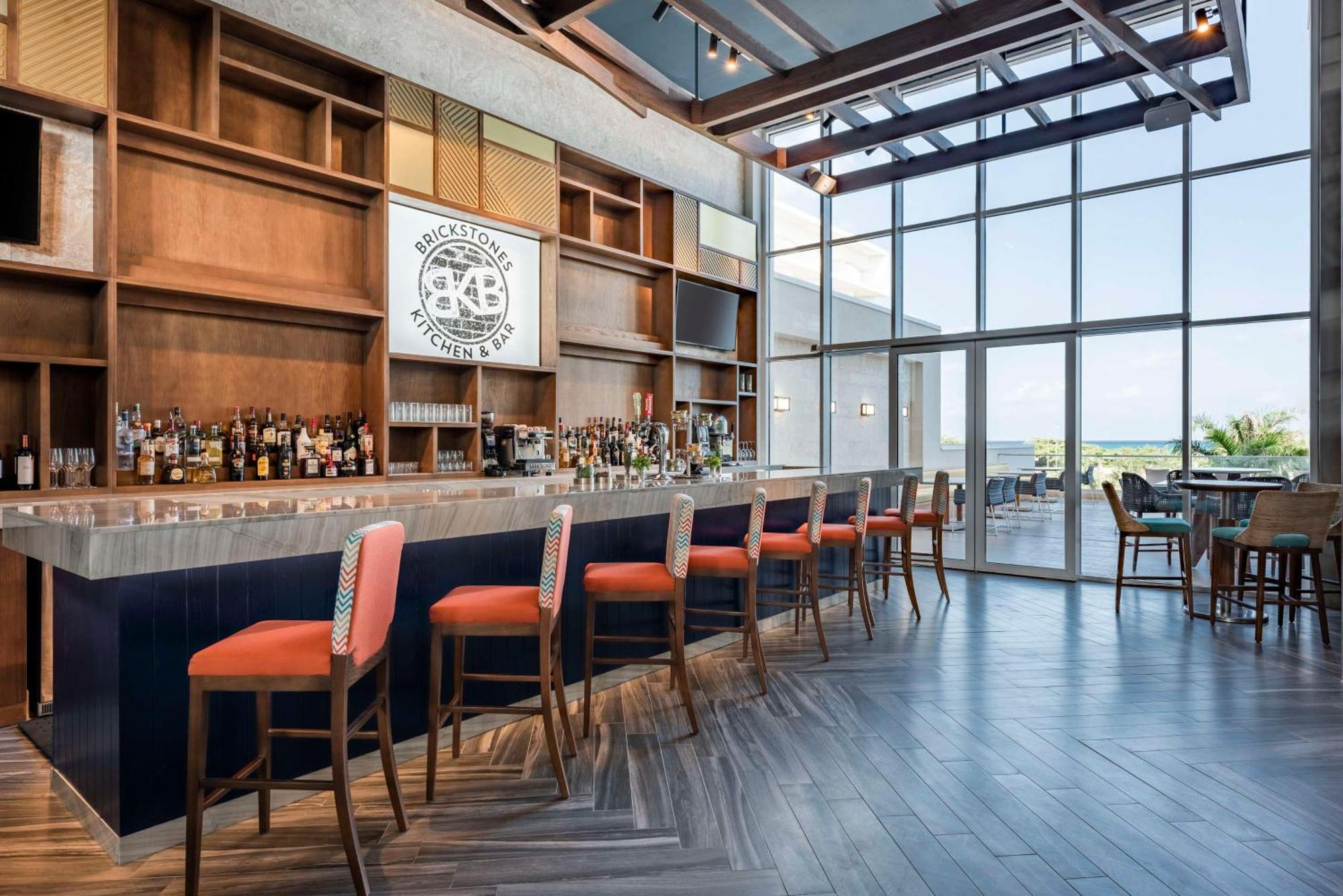 Embassy Suites By Hilton Aruba Beach Resort パームビーチ エクステリア 写真